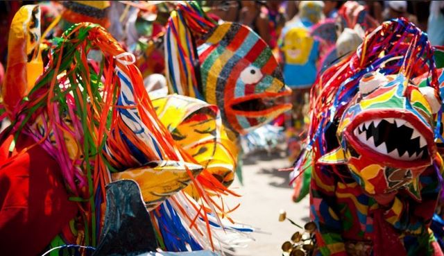Carnavales: eterna celebración con disfraces, diversión y unión