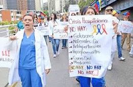 Médicos protestan por precariedades en el Luis Razetti 