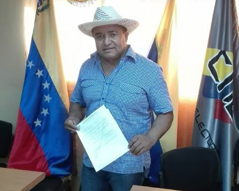 «Vitico Castillo» realizó solicitud para postularse a canditado a la gobernación de Apure