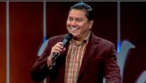 Pastor Javier Bertucci anunció su candidatura presidencial